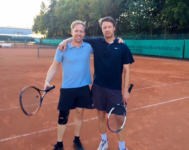 Basti Weuthen (links) vs. Johannes Lennartz (rechts) 6:3, 4:6, 10:6