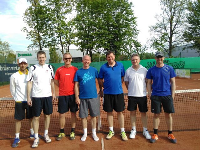 v.l.n.r.: Guido Quirmbach, Moritz Möller, Stefan Berghausen, Torsten Sturies, Mario Schmitz, Dominik Peters, Bastian Weuthen Es fehlen: Johannes Lennartz, Peter Spelten, Karsten Bähren, Marcus Braun, Jan Feiter