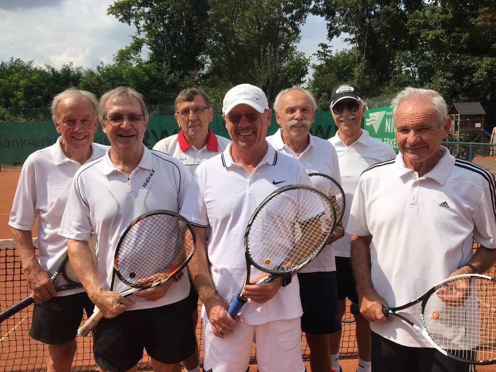 Aufstieg 2018 Herren 65 I in die 1. Verbandsliga: v.l. Robert Hübgens, Dietmar Hülser, Edi Swoboda, Herbert Fervers, Roland Jaspers, Wolfgang Weuthen, Rolf Werth